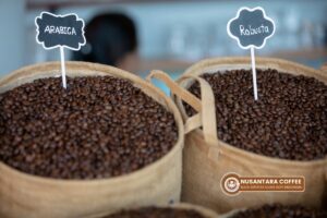 Read more about the article Ciri-Ciri Kopi Arabika, Karakteristik dan Cara Menanamnya