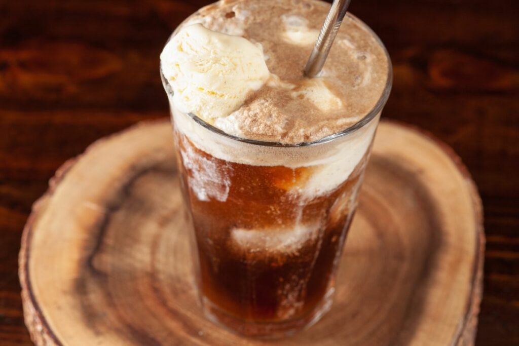 Bahan Membuat Cola Float dan cara membuat cola float